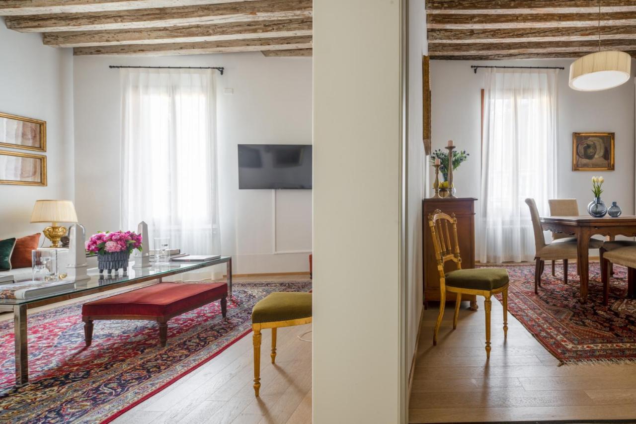 Miracoli Apartment With View On The Canal R&R Венеция Экстерьер фото